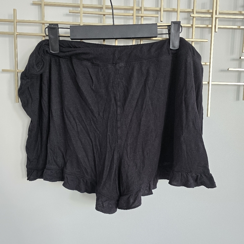 Black Drawstring Ruffle Shorts​ - Picture 3 of 4